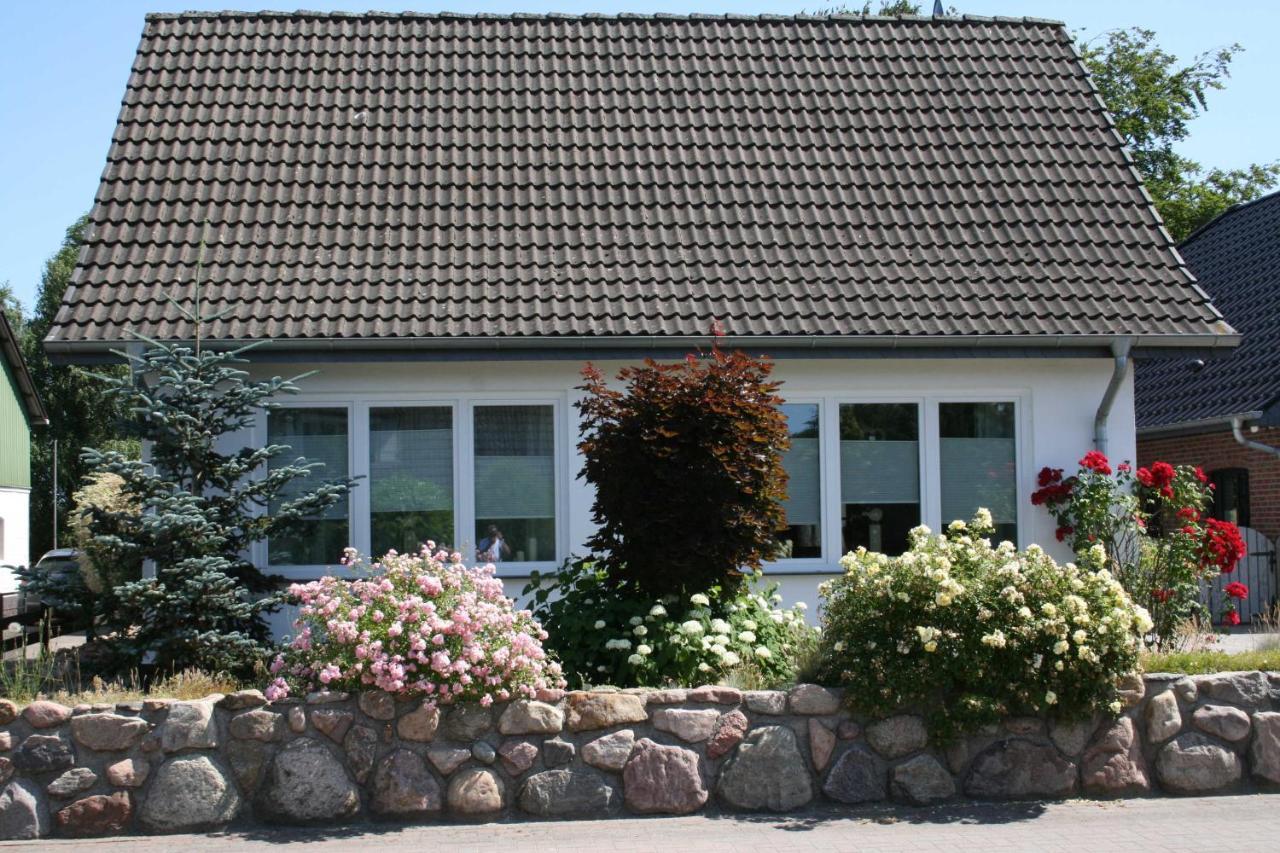 Frey - Ferienhaus Ueber Zwei Etagen Mit Terrasse Eggebek Exterior foto
